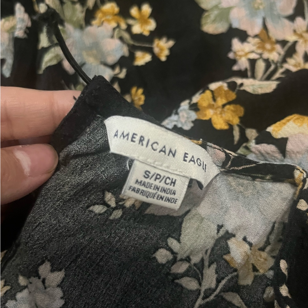 American eagle - Picture 2 of 4